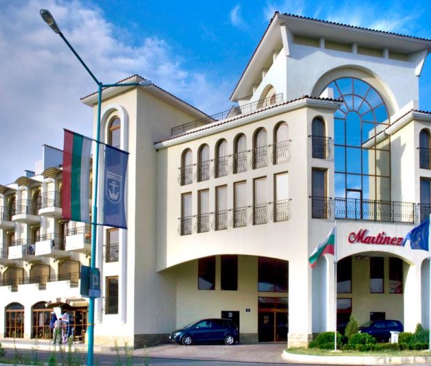 APART HOTEL MARTINEZ 4*